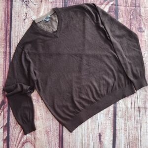 J&M Angora and Silk Mens Brown V-Neck Sweater Like New